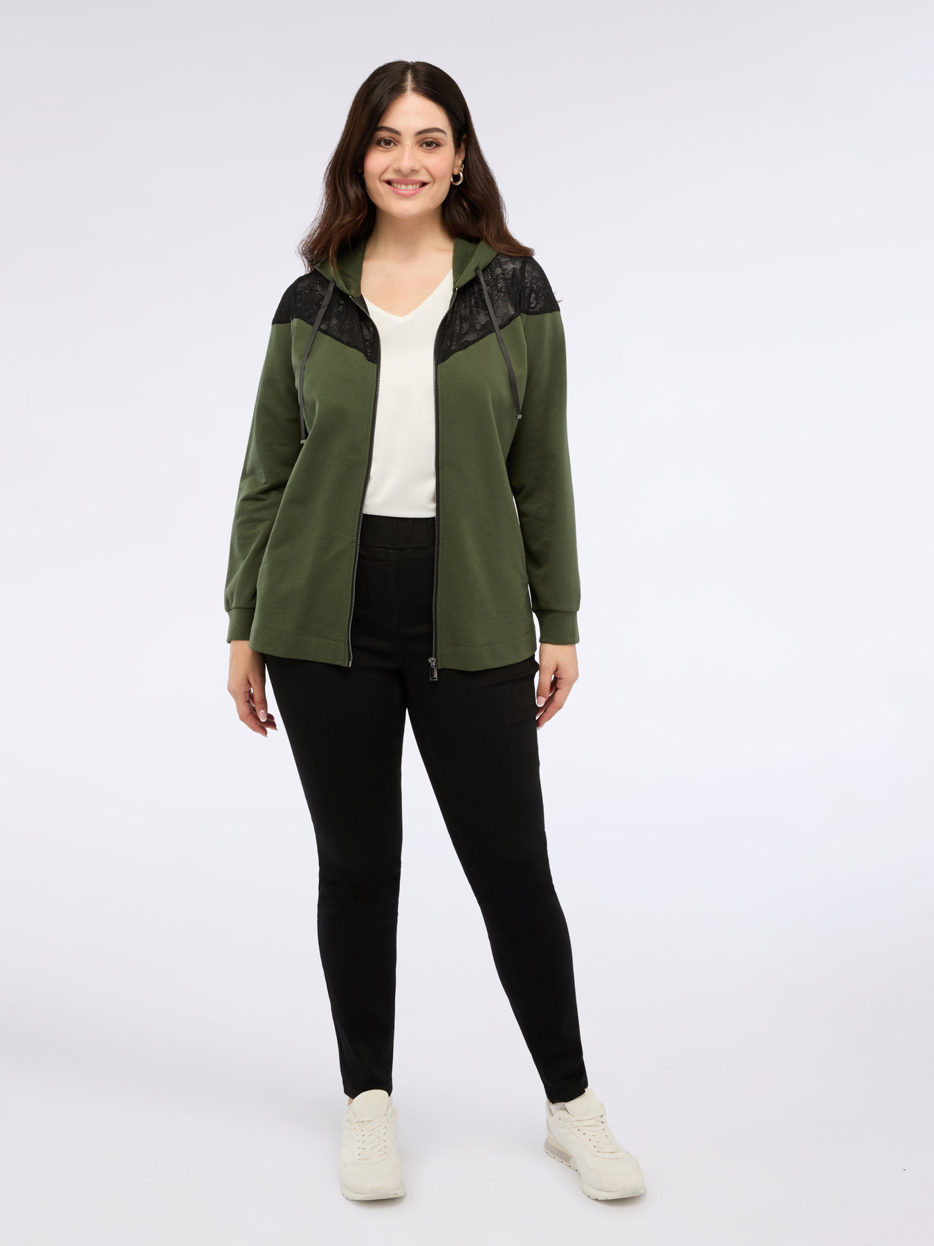 Jeggings tout noir avec taille élastiquée image number 2