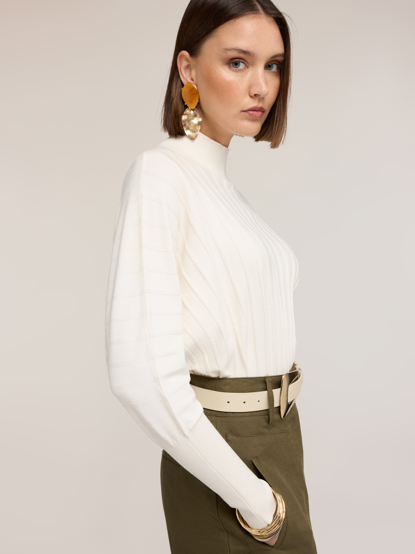 Oversized flat rib knit sweater image number 2