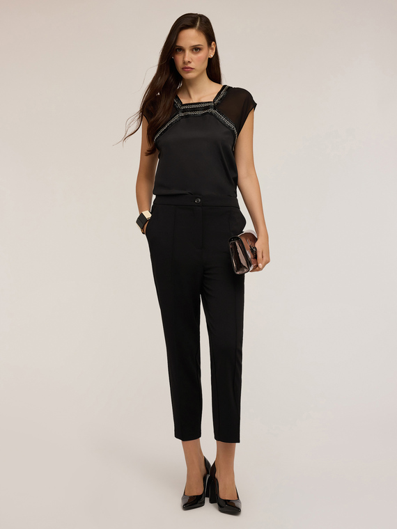 Regular trousers in crêpe fabric
