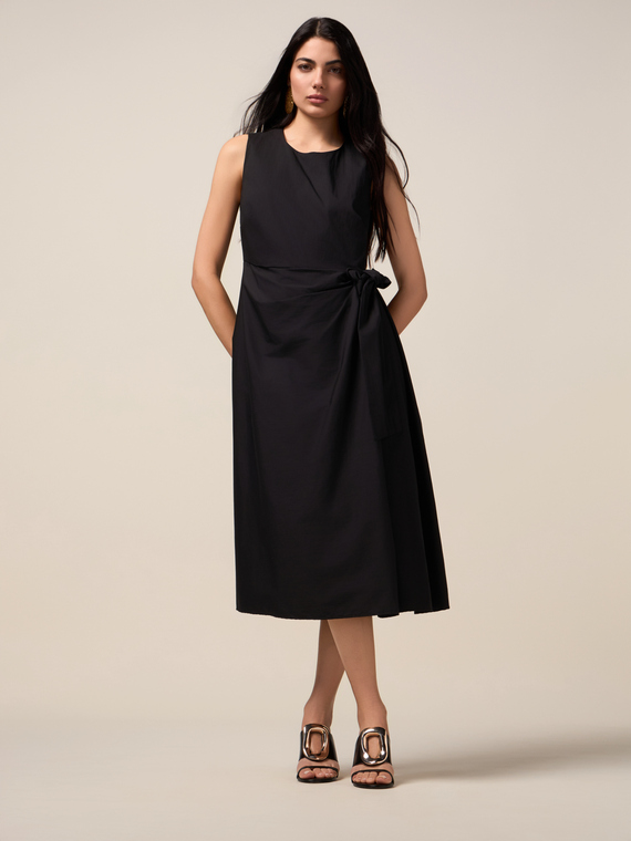 Rochie midi cu fundă laterală