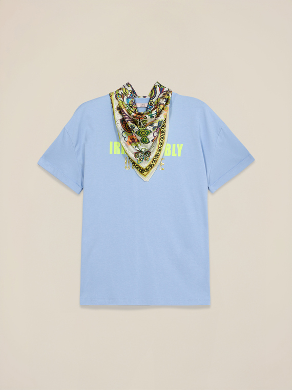 T-shirt with print and scarf
