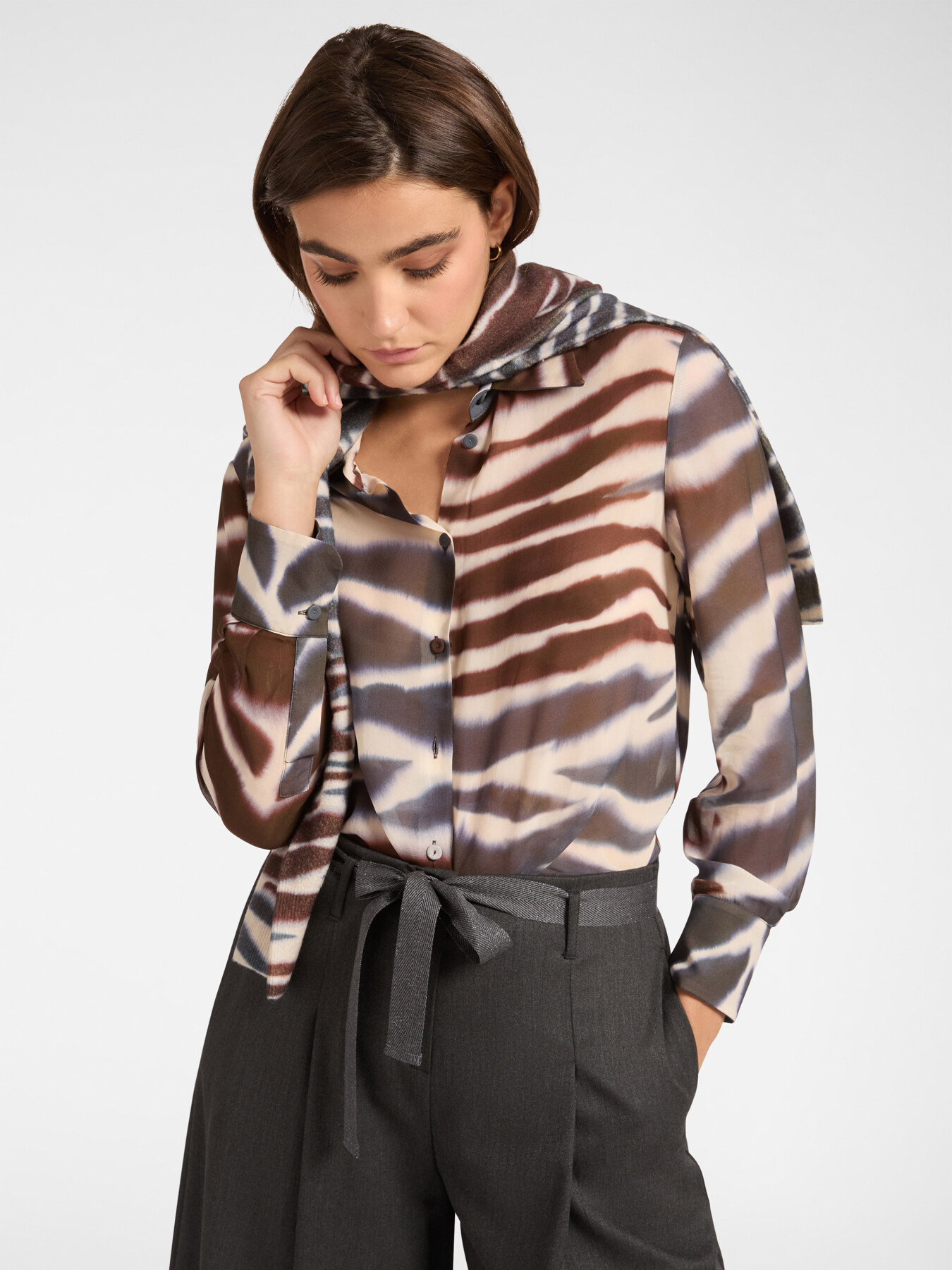 Animal print shirt image number 0