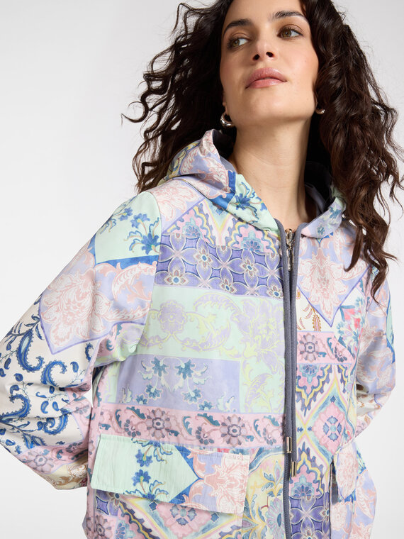 Parka reversibile stampato con cappuccio