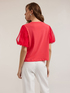 T-shirt with jewel brooch and feathers image number 1