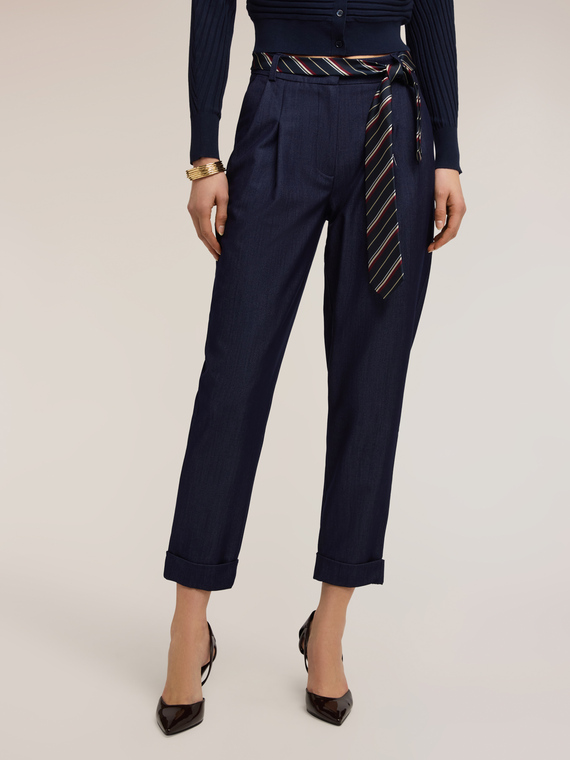 Pantalon carotte en chambray