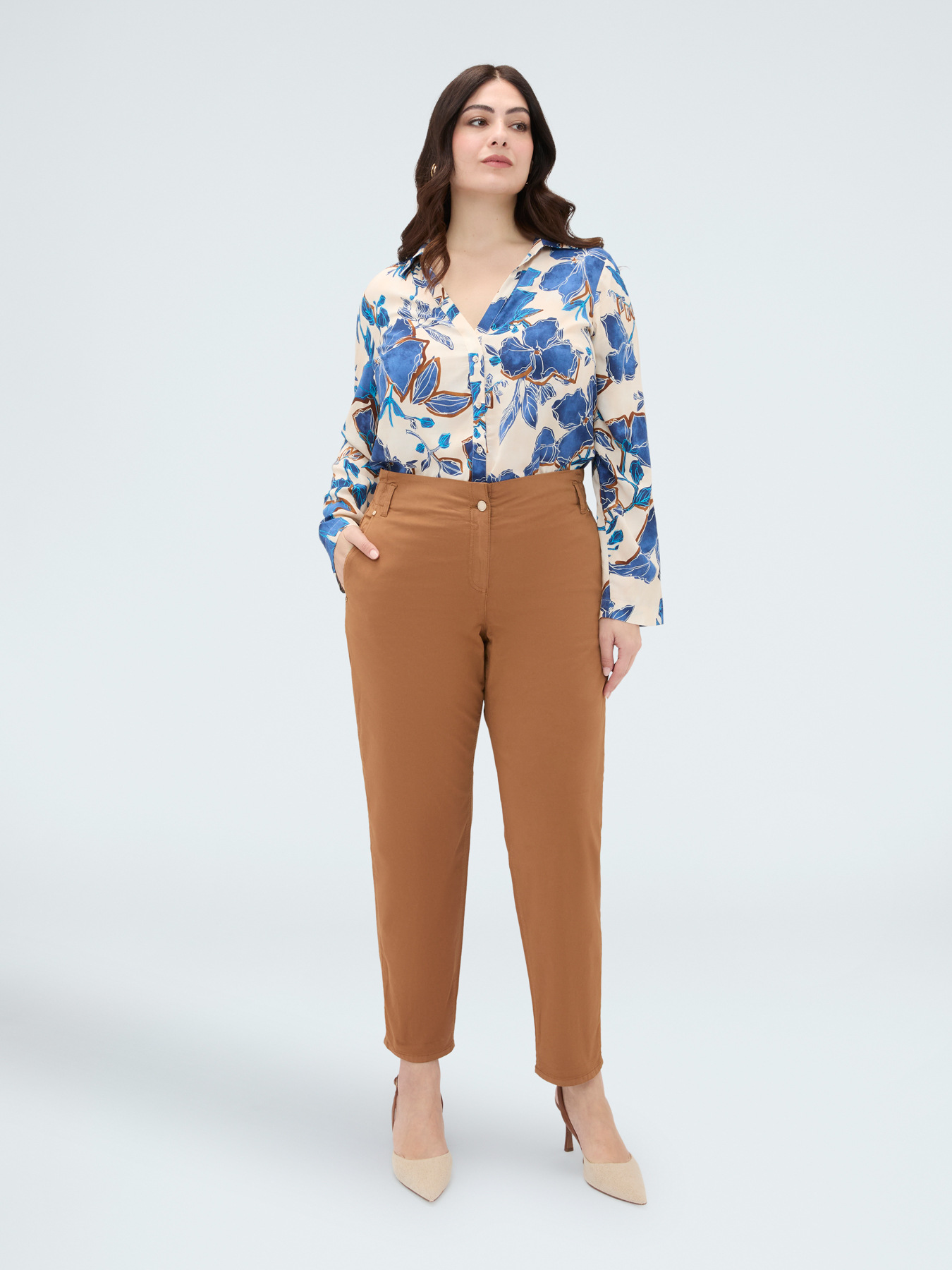 Chemise &agrave; imprim&eacute; floral en viscose image number 4