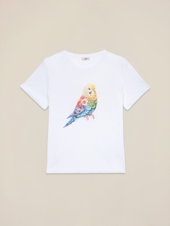 T-shirt con stampa e applicazioni