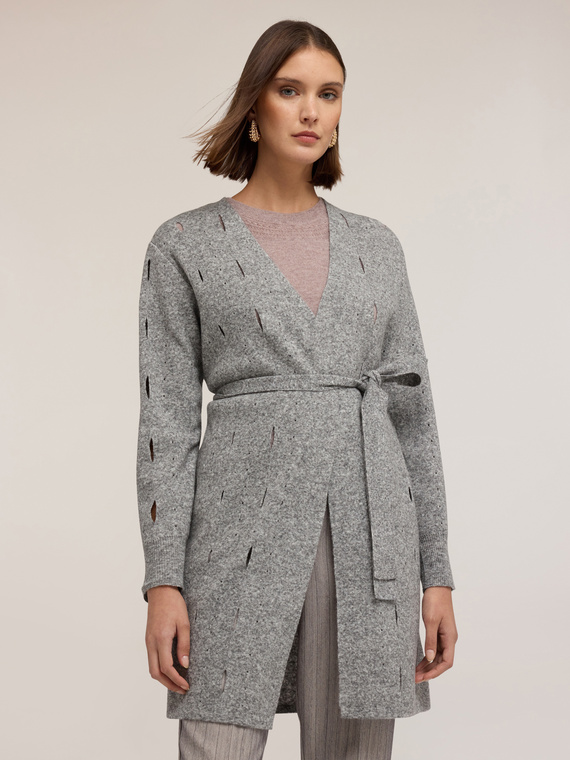 Cardigan long en maille avec travail ajour&eacute;
