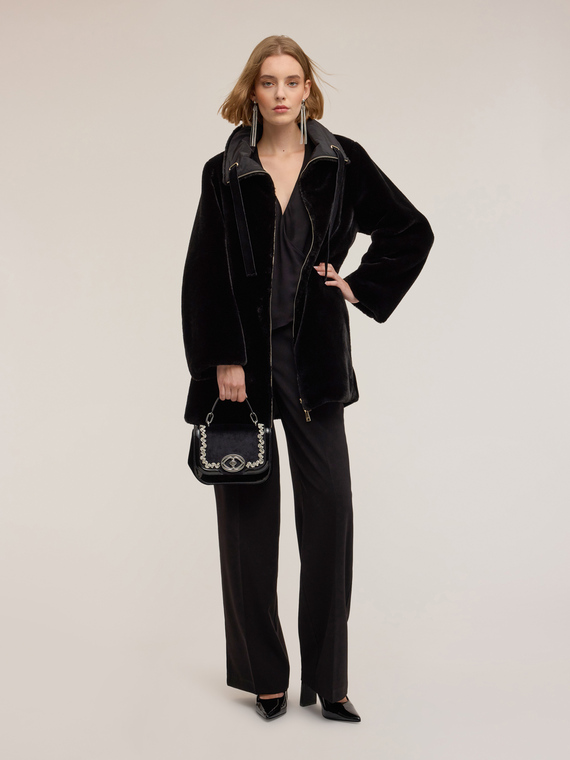 Reversible plush effect coat