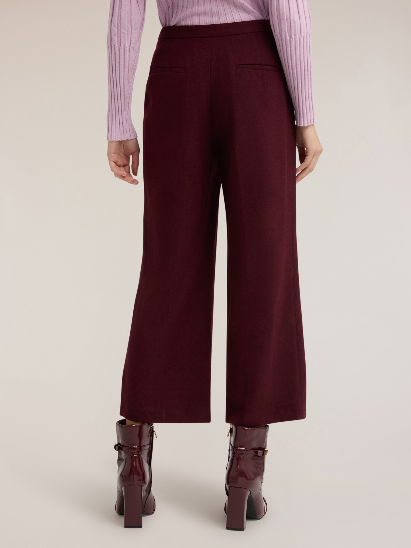 Cropped trousers in mixed wool fabric image number 1