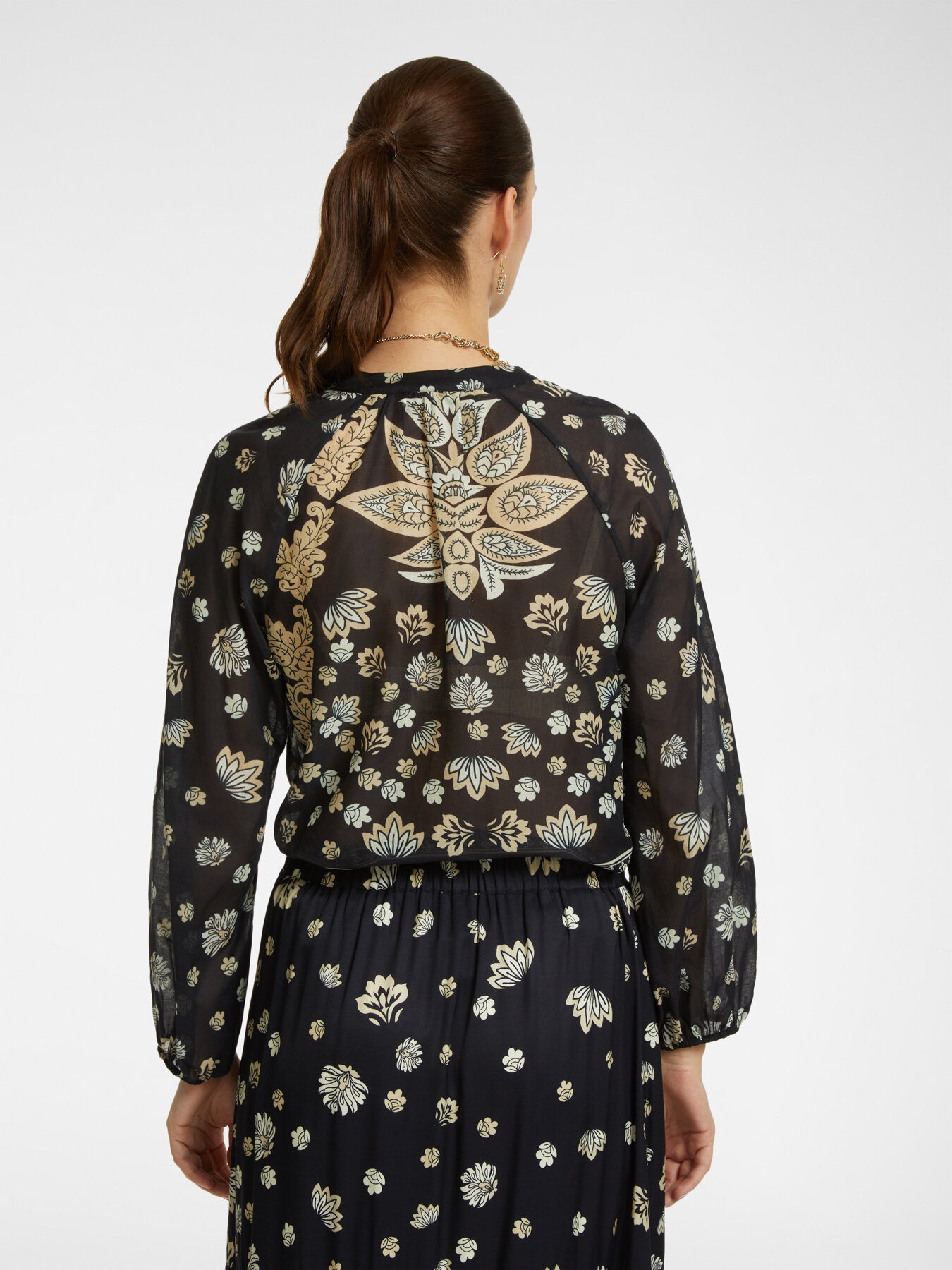 Blusa estampada em musselina de algodão image number 1