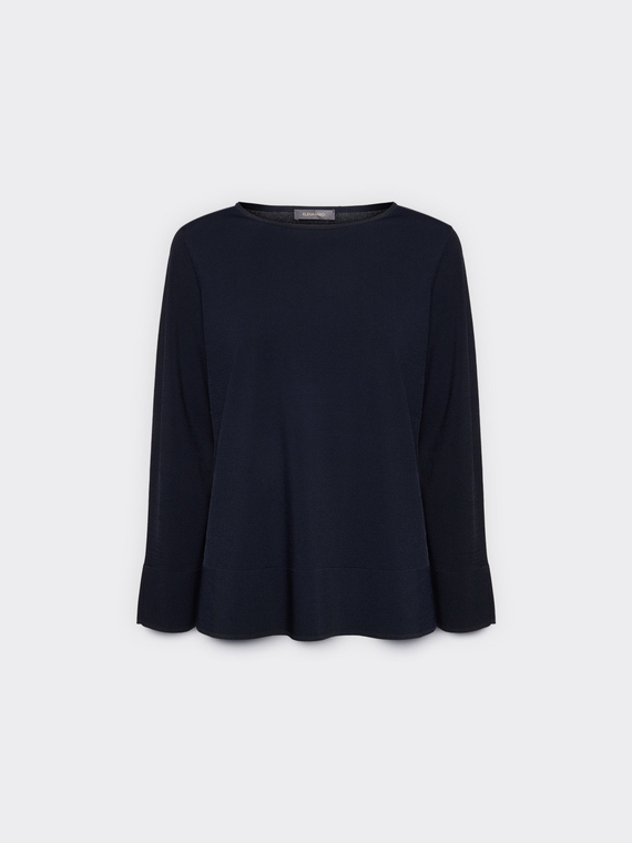 Plain dyed viscose blend top