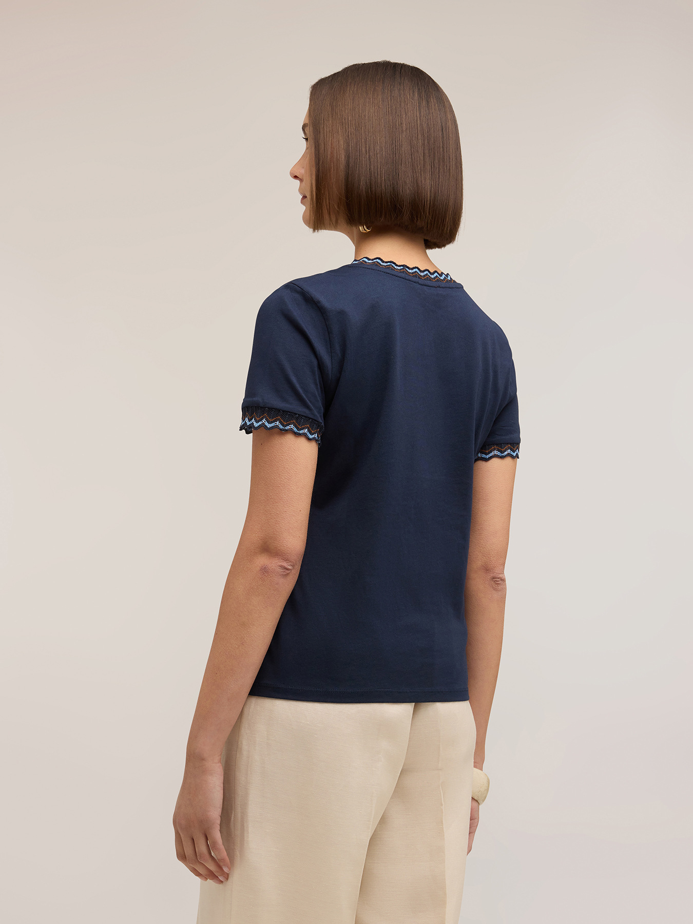 Tricou cu margini tricotate image number 1