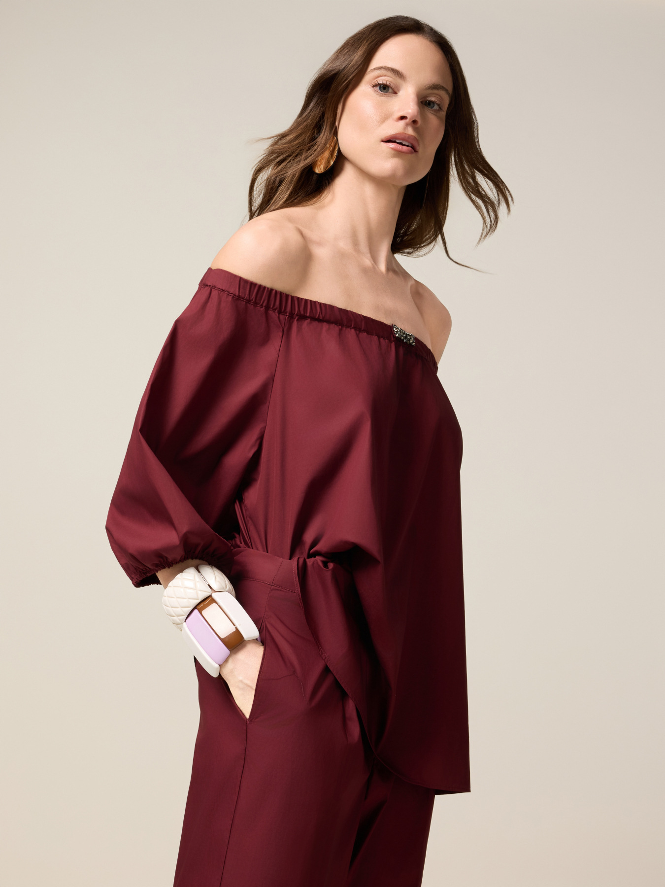Blusa off shoulders in cotone image number 0