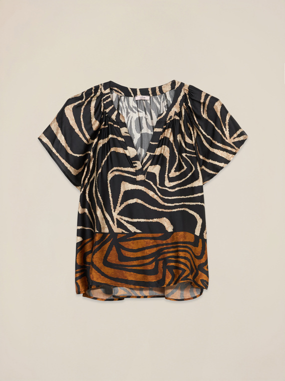Blusa in raso fantasia