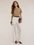 Camiseta boxy con texto bordado image number 3