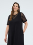 Robe ligne A longue avec d&eacute;tails floraux image number 3