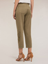 Pantalon chino avec patch brodé image number 1