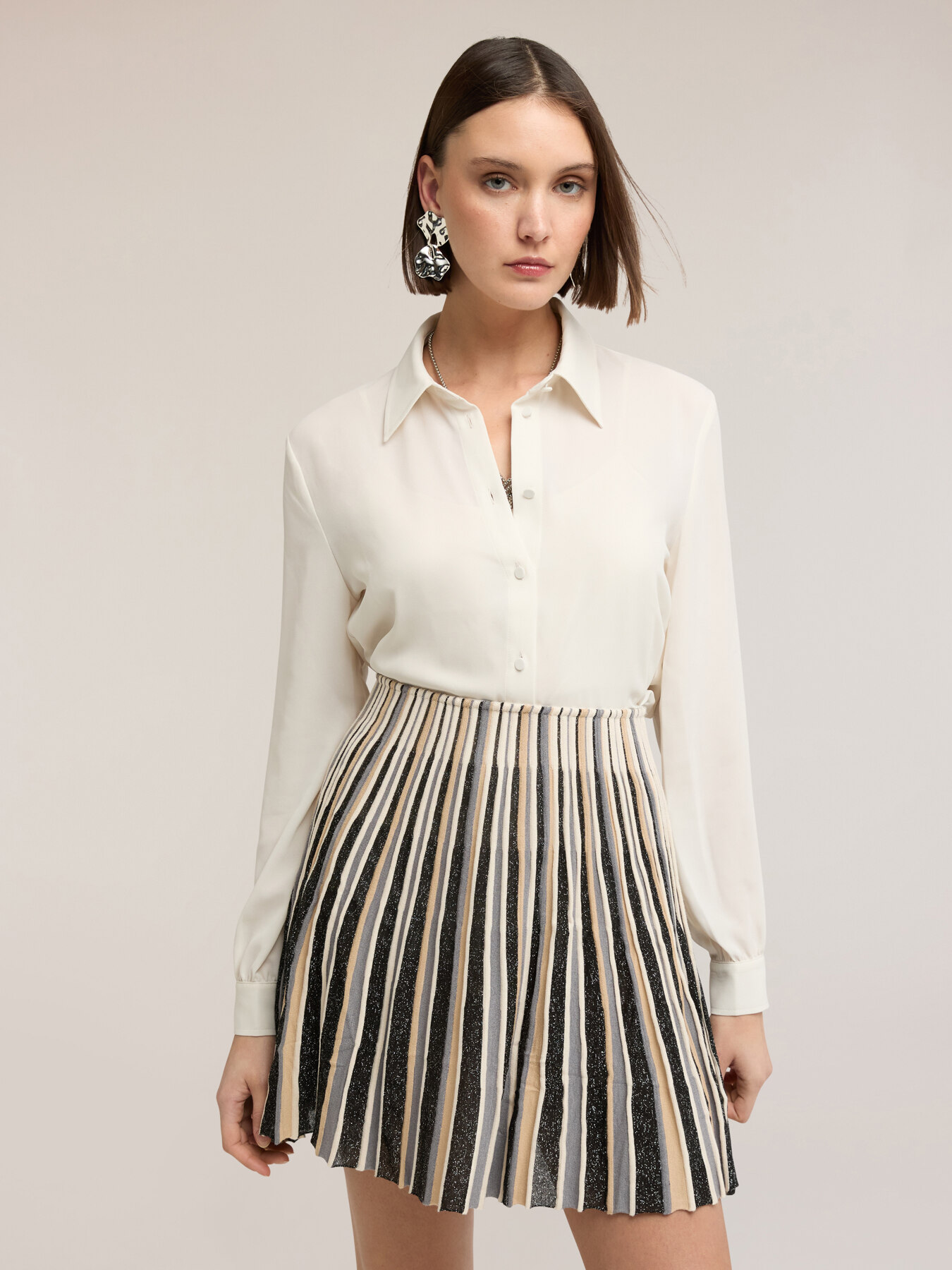 Chiffon shirt image number 2