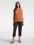 Top with ribbed edges image number 2