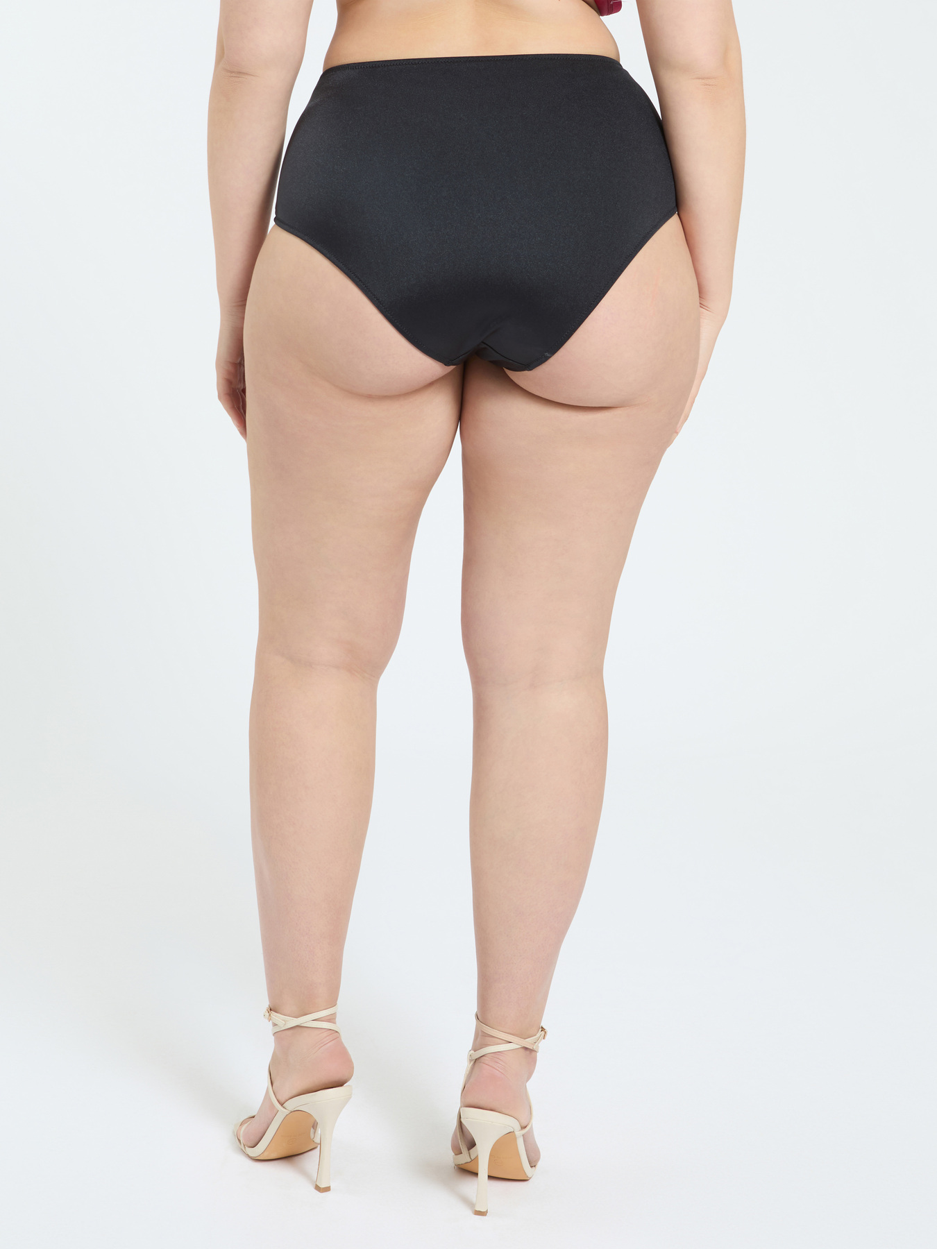 Hochgeschnittener Slip mit gerafftem Bund image number 1
