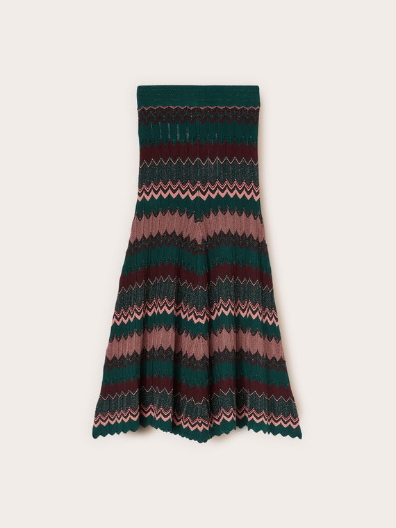 Chevron pattern knit skirt
