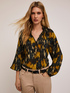 Blusa stampata in tessuto crêpe image number 2
