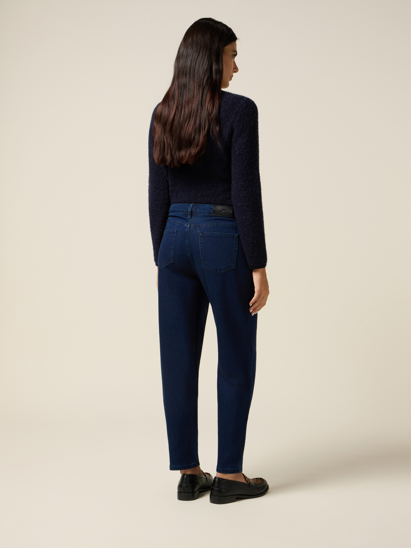 Reguläre Jeans mit Kristallen image number 1