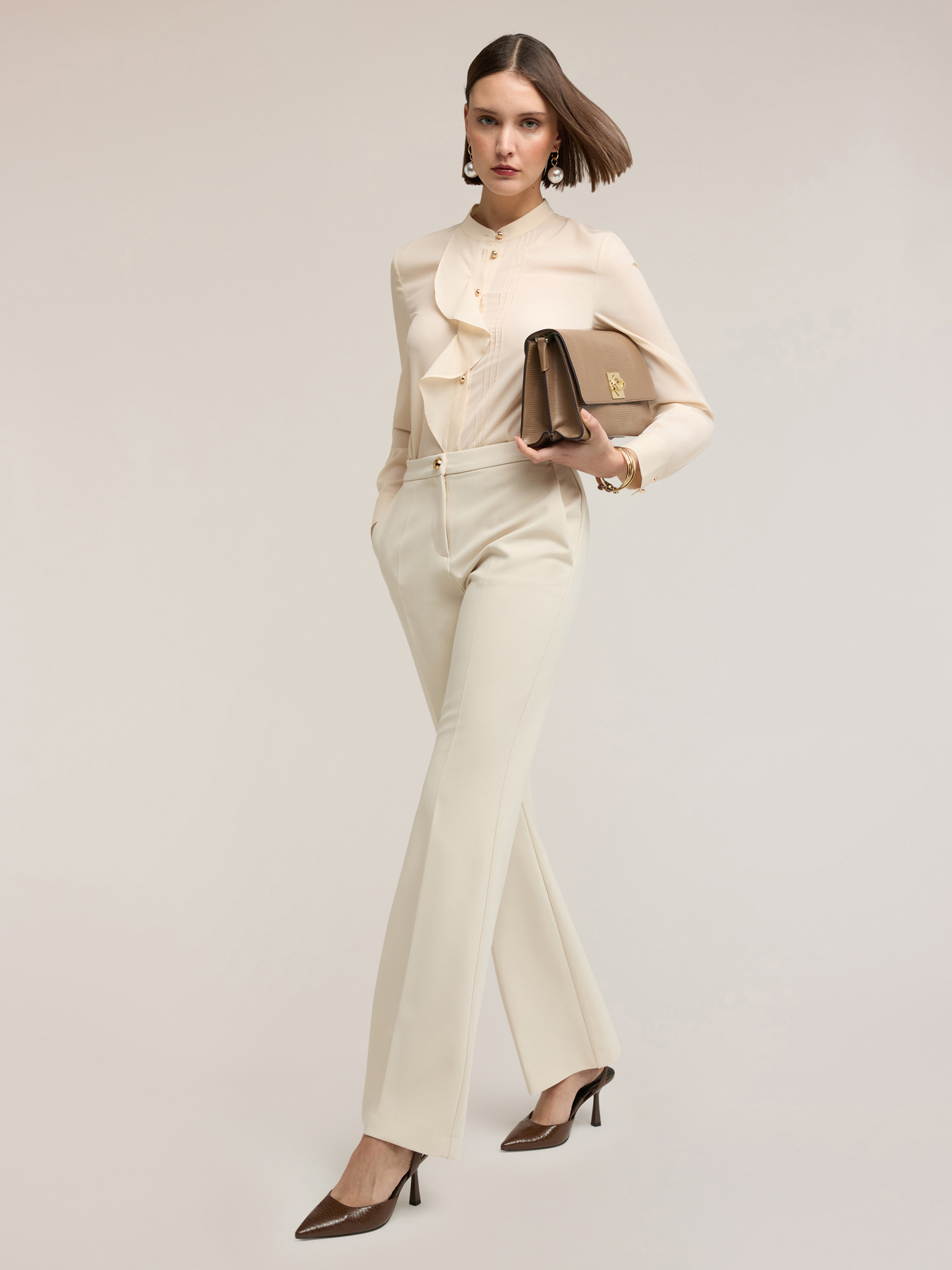 Cr&ecirc;pe de chine shirt with ruffle image number 2