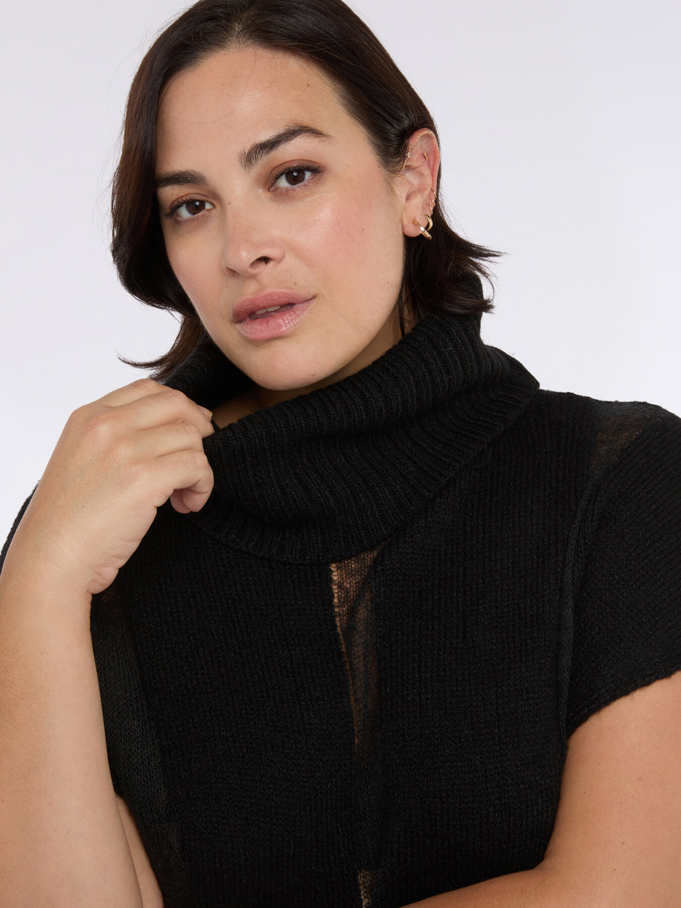 High-neck vest with sheer details image number 2