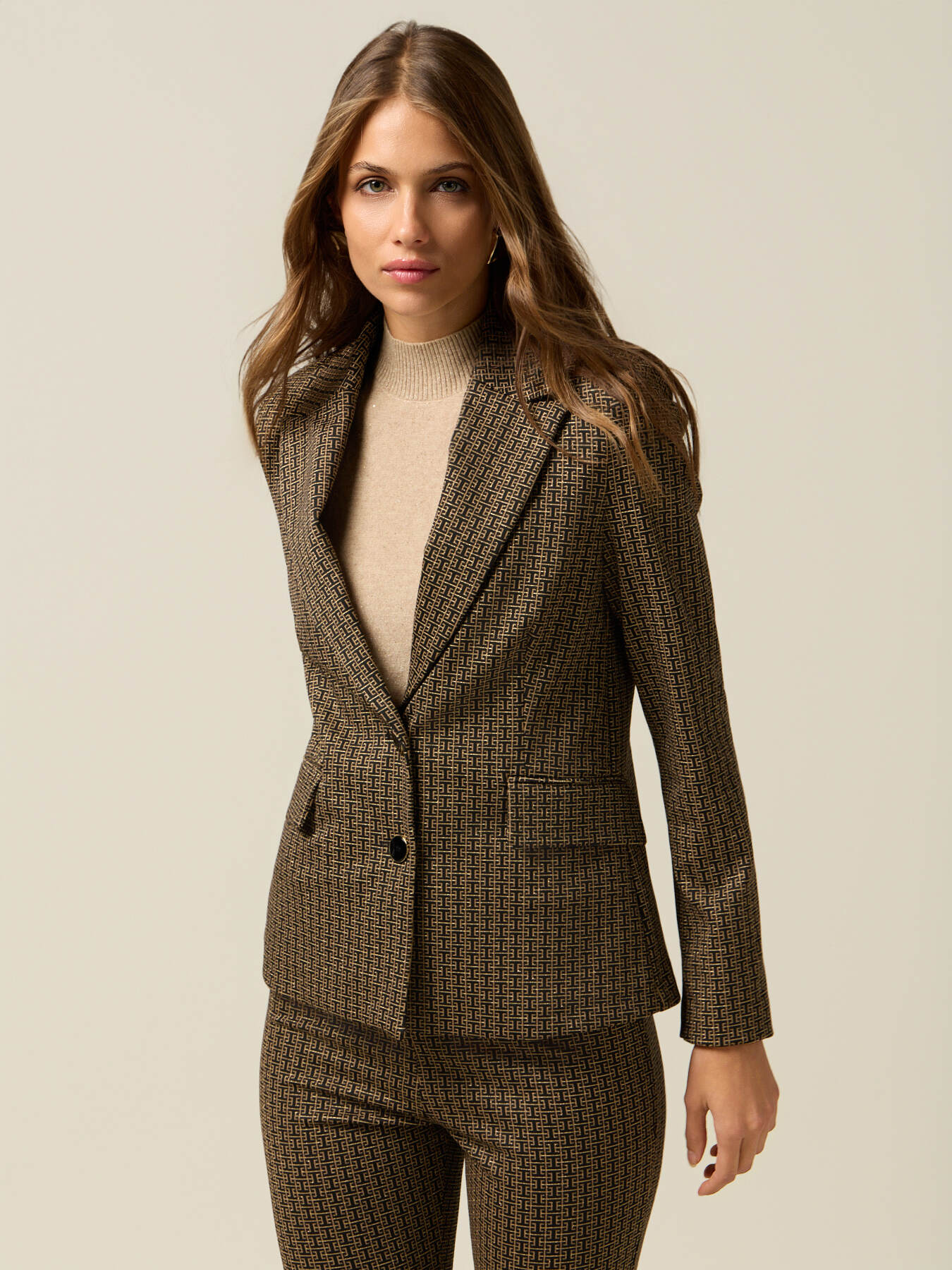 Blazer made in patterned milano stitch image number 0