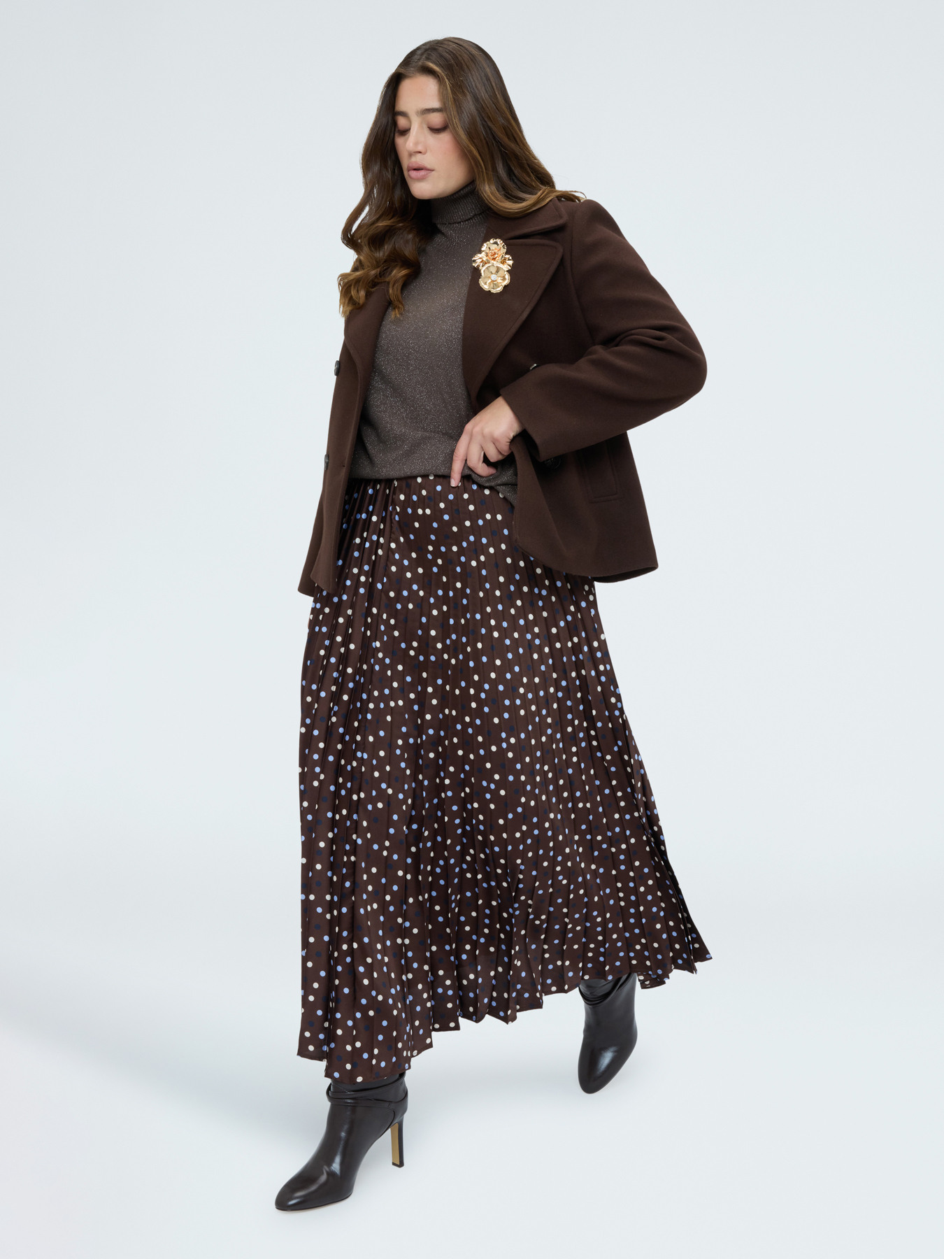 Doppelreihige Jacke mit Maxi-Brosche image number 2