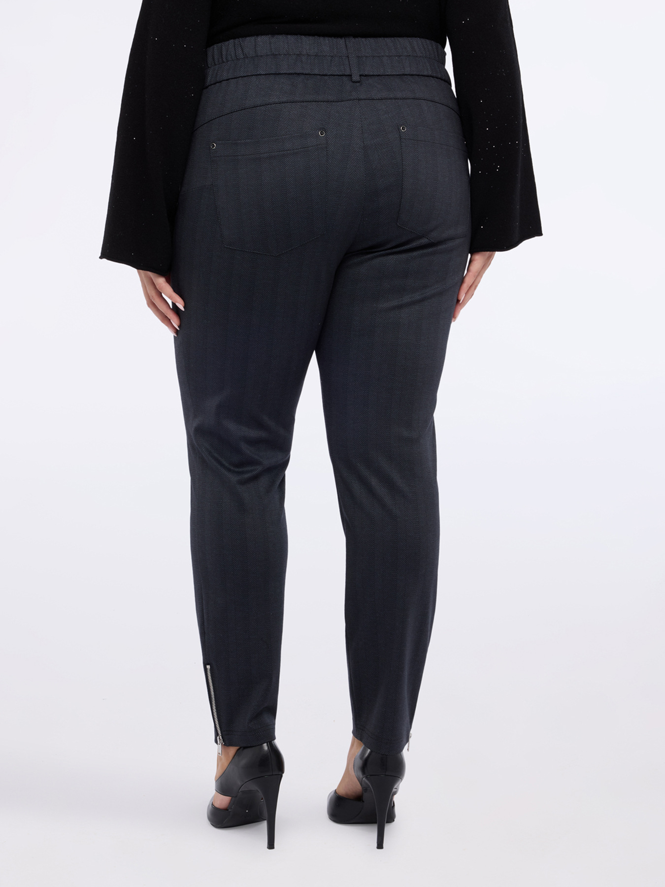 Pantalon skinny &agrave; motif chevrons image number 1