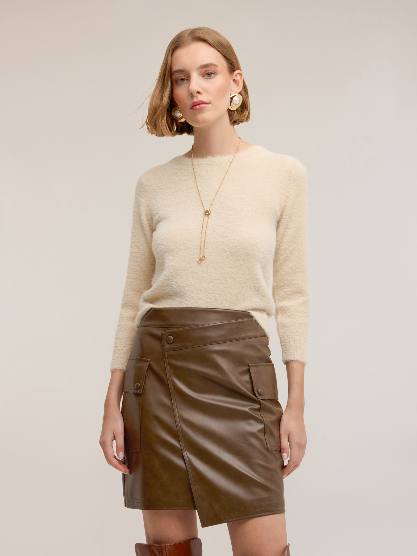 Crew neck sweater in viscose blend image number 0