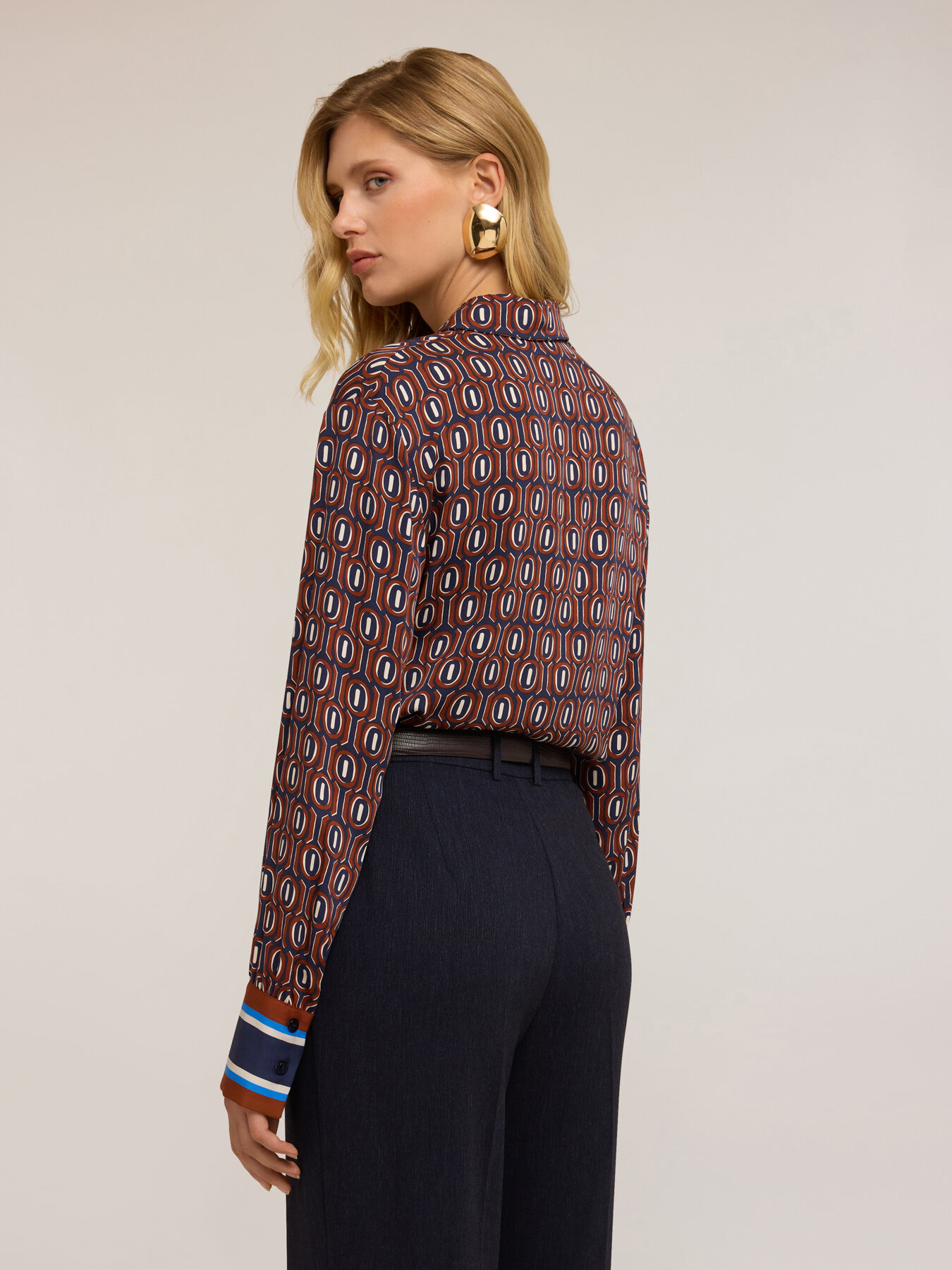 Cămașă din satin cu model geometric image number 1