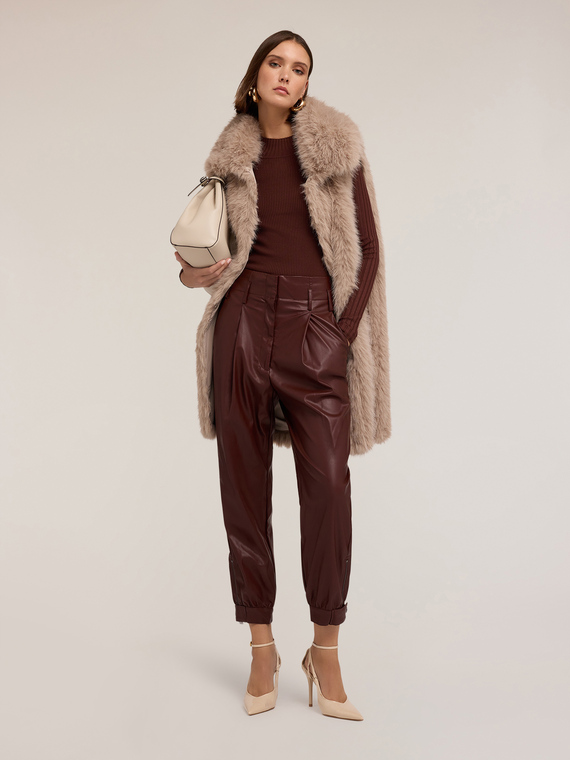 Teddy-effect vest with wide collar