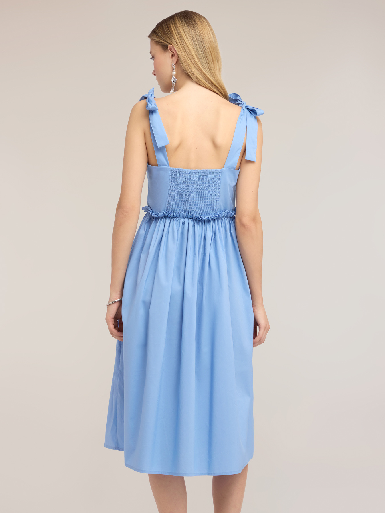 Ausgestelltes Kleid aus Popeline mit Schleifen und Volants image number 1