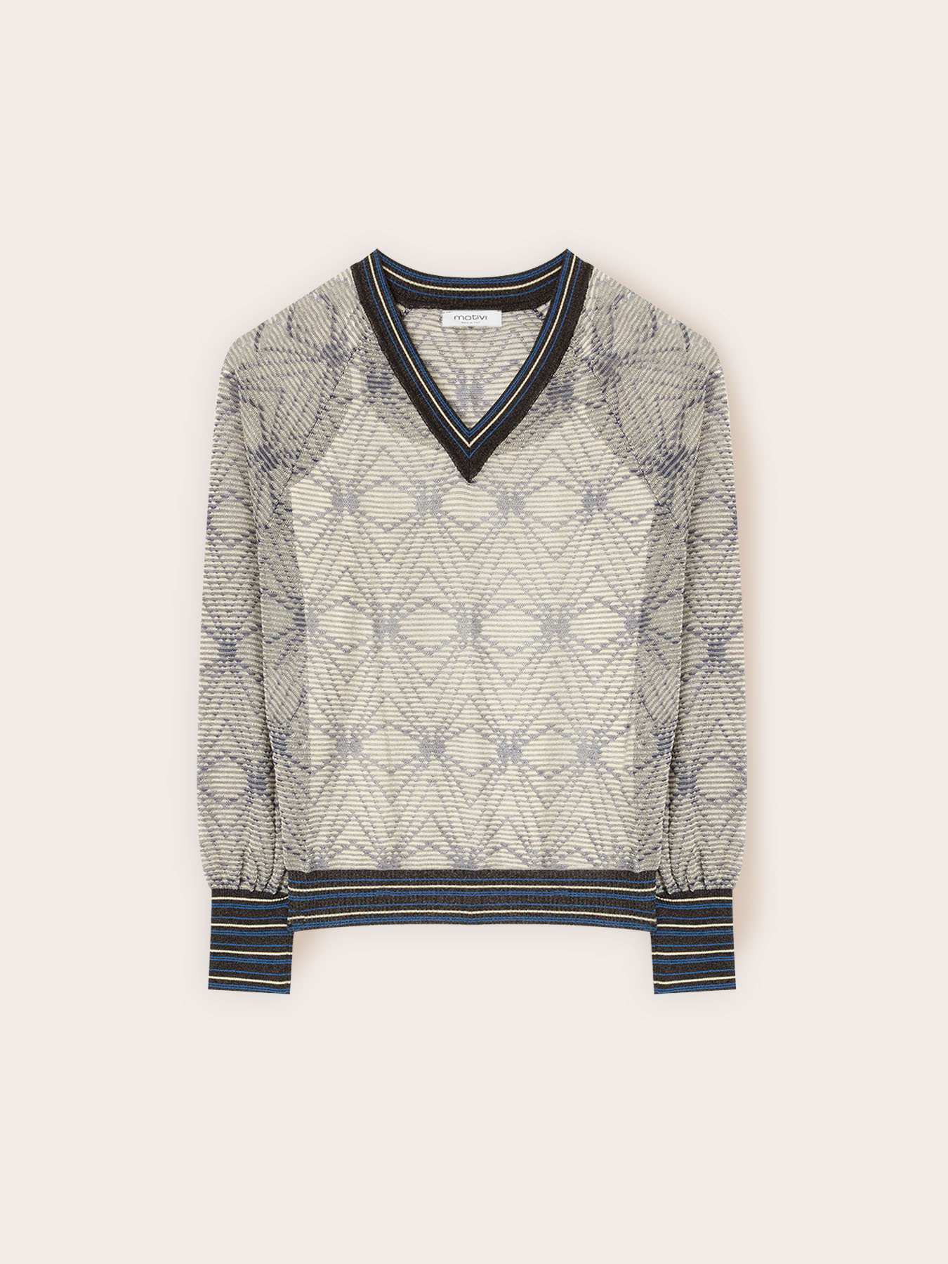 Geometric patterned top image number 0
