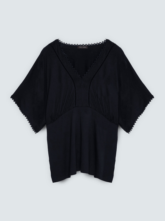 T-shirt in viscosa con dettagli in pizzo