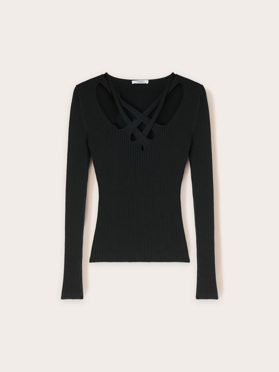 Ribbed jumper with worked neckline