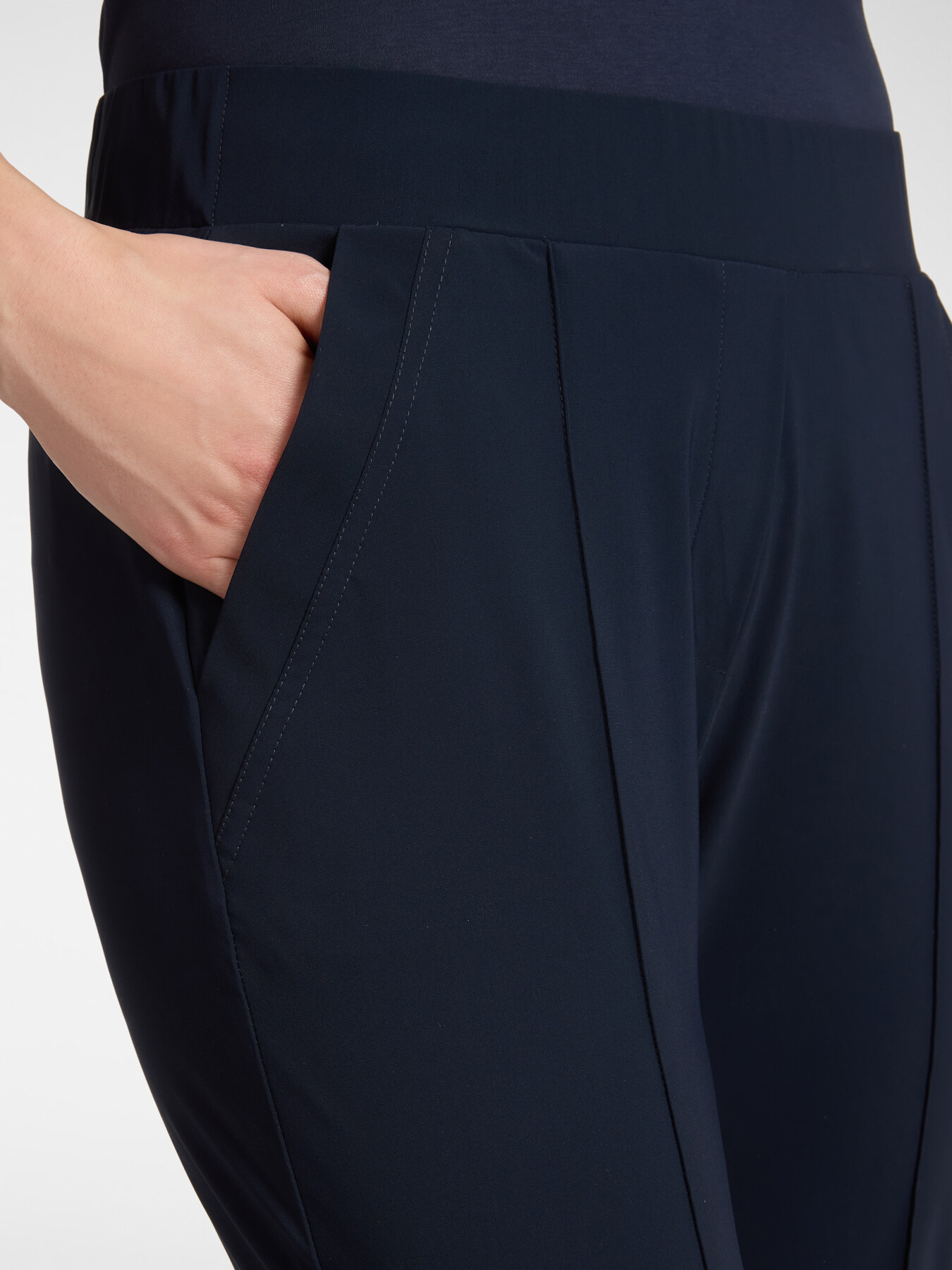 Jersey trousers image number 3