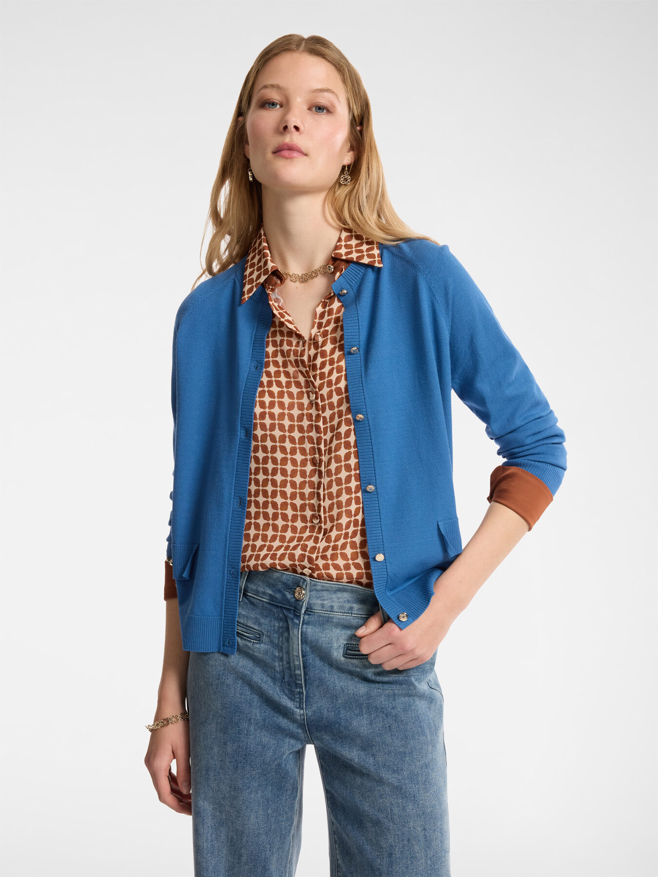 Buttoned cardigan image number 0