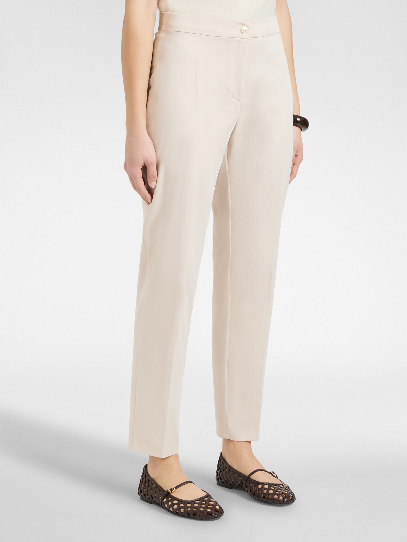 Straight-leg trousers in stretch satin image number 2