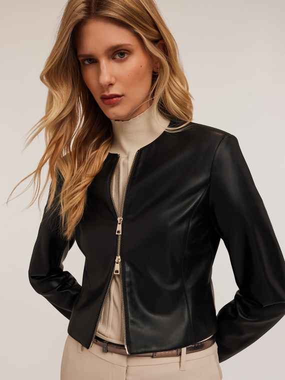 Veste sans col en tissu enduit