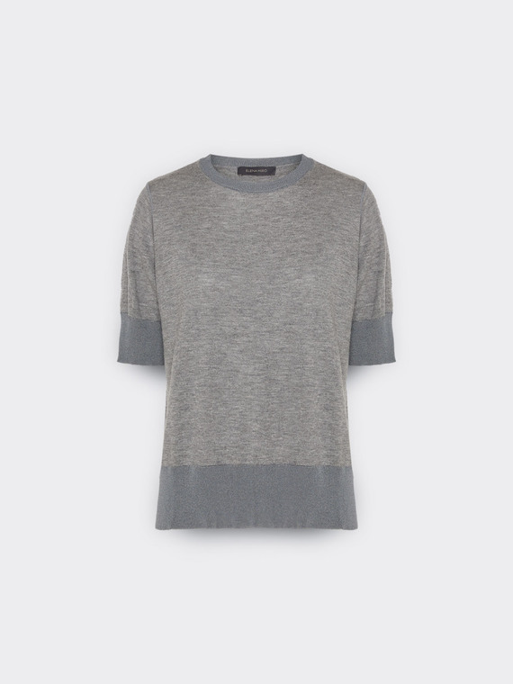 Short-sleeved wool sweater