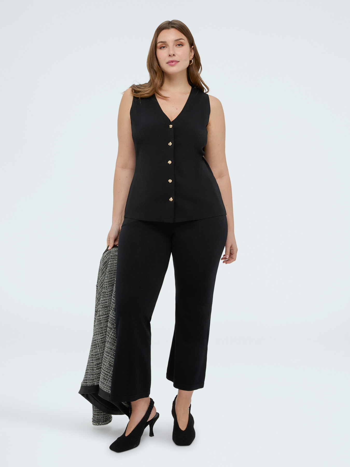 Long knit vest image number 2