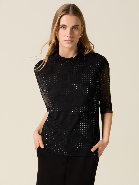 T-shirt in tulle with black crystals