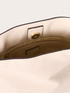 Curly bag en tissu effet natté image number 4