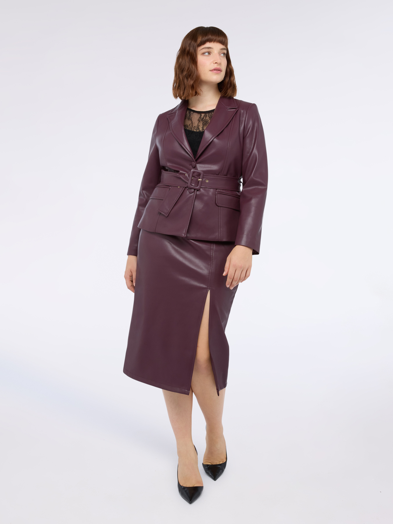 Bodycon skirt with front slit image number 4