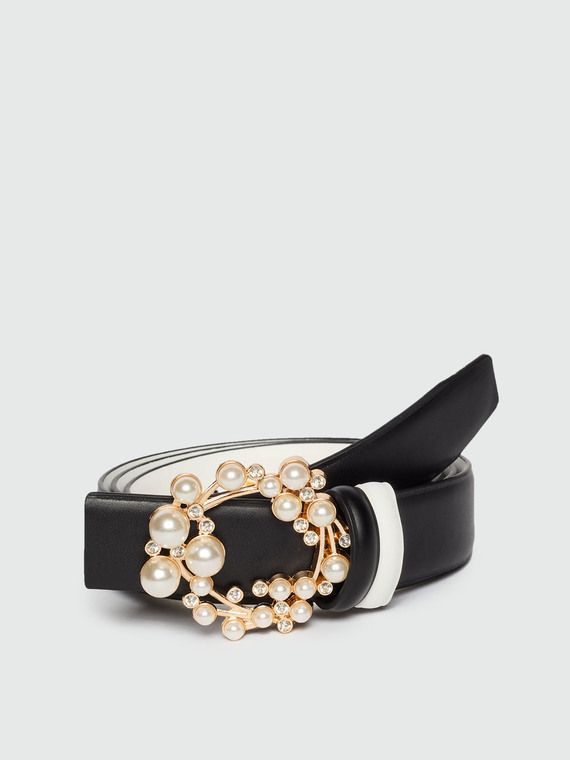 Two-tone belt with pearl buckle